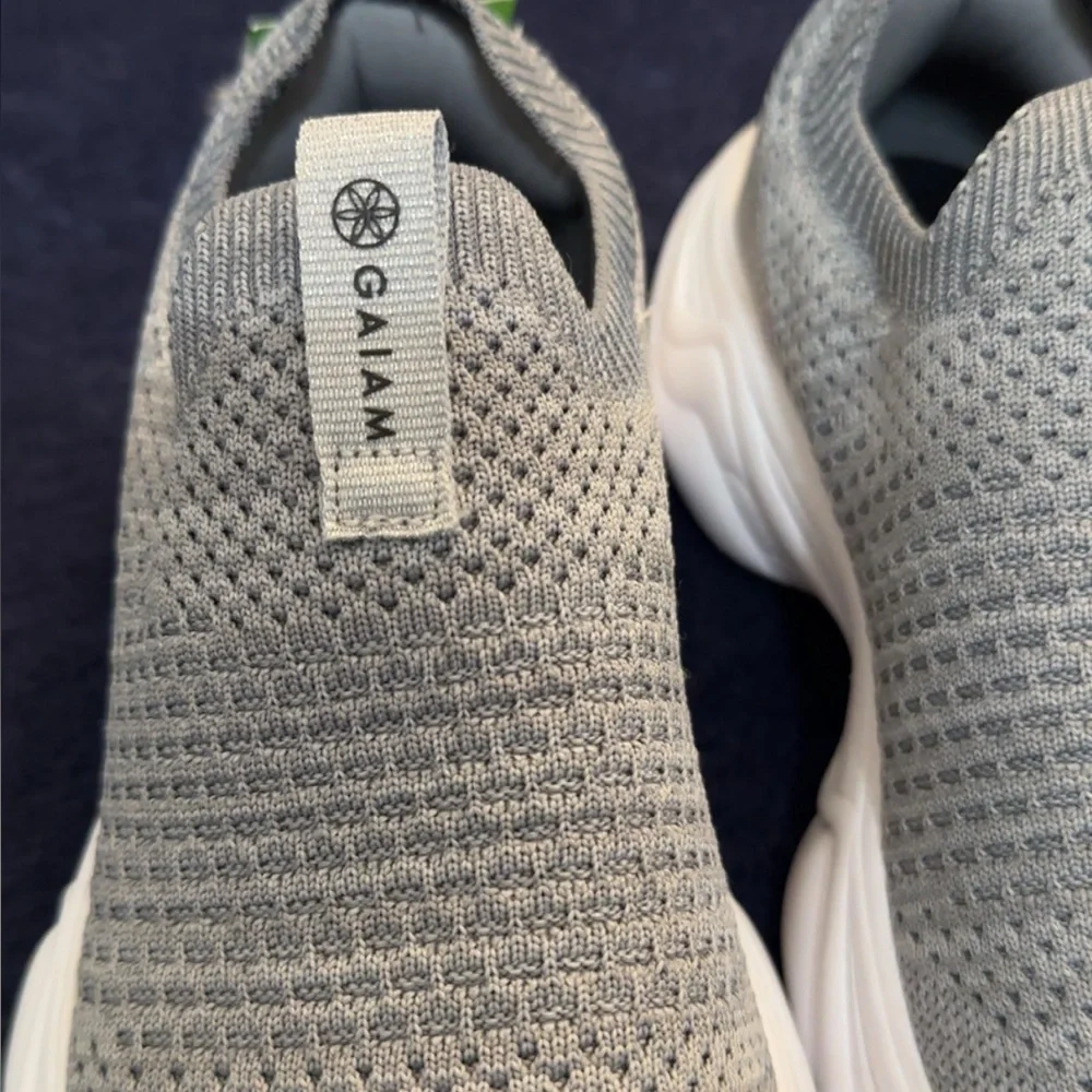 GAIAM Light Gray Knit Sneakers